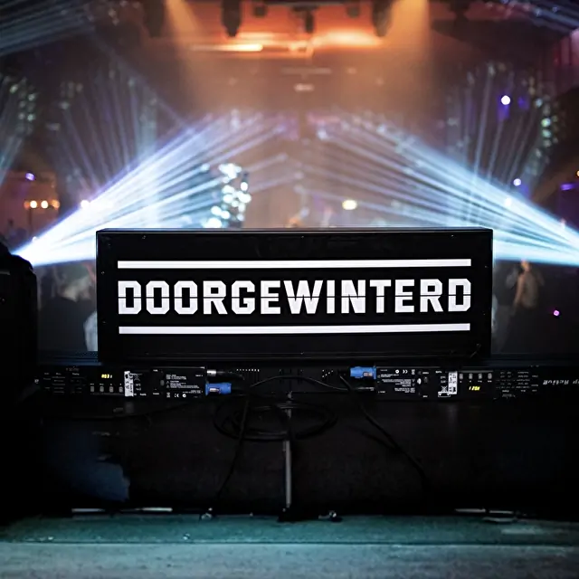 Doorgewinterd x Dikke Baap: Out of Office in Alpha, Schagen